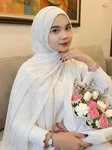 Elegant Chiffon Headscarf with Sequins, Luxurious Modest Fashion, Wrinkle-Resistant Fabric, Perfect for Evening Parties, Hijabs