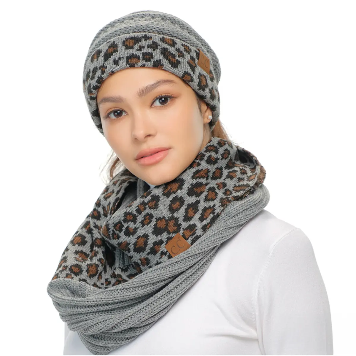 C.C Leopard Print Ribbed Knit Infinity Scarf - Stylish and Cozy Accessory with Fierce Animal Print, Ultimate Warmth, Soft & Casual Soft Design