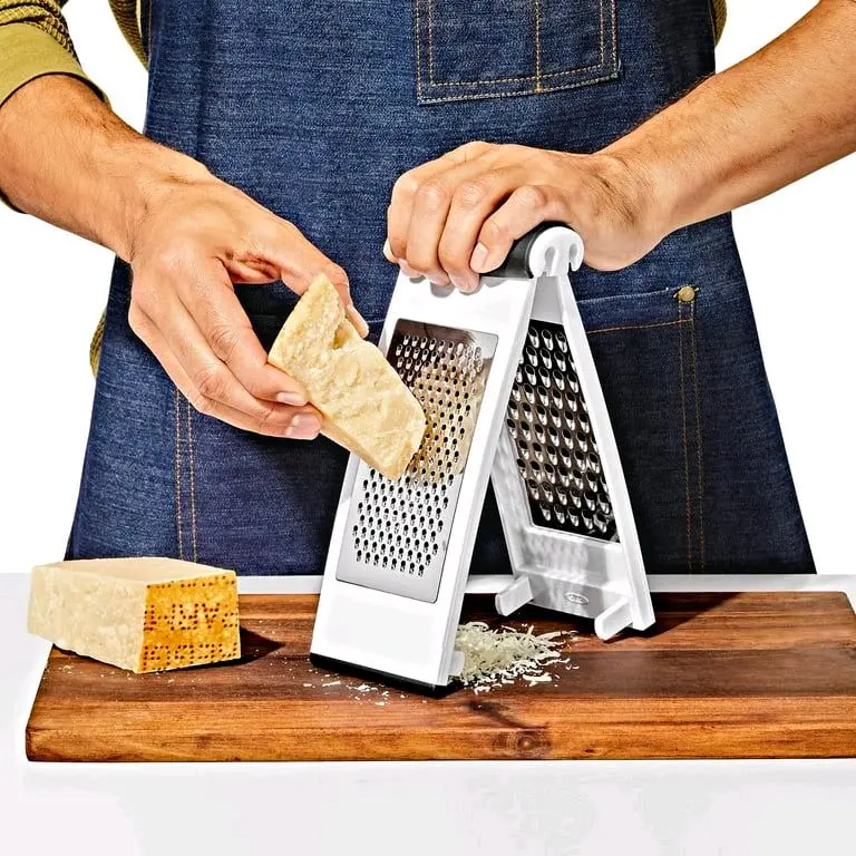 Stainless Steel Multi-Grater with Coarse, Medium Blades
