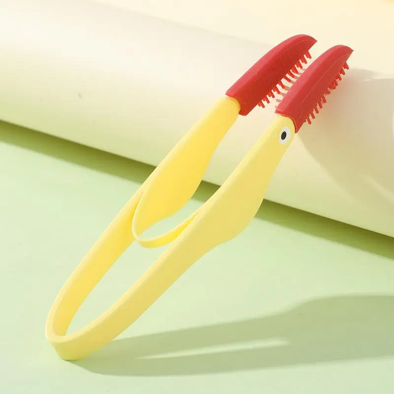 Pet Eye Cleaning Tool - New Clip with Soft Comb Brush, Universal for Cats and Dogs, Tear Stain Removal Wipes, Universal Fit