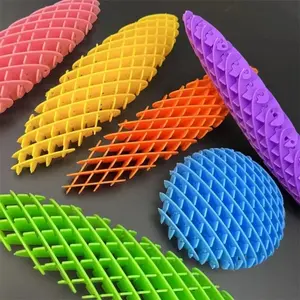 Stretchable Elastic Mesh Toy and Decompression Deformation Worm