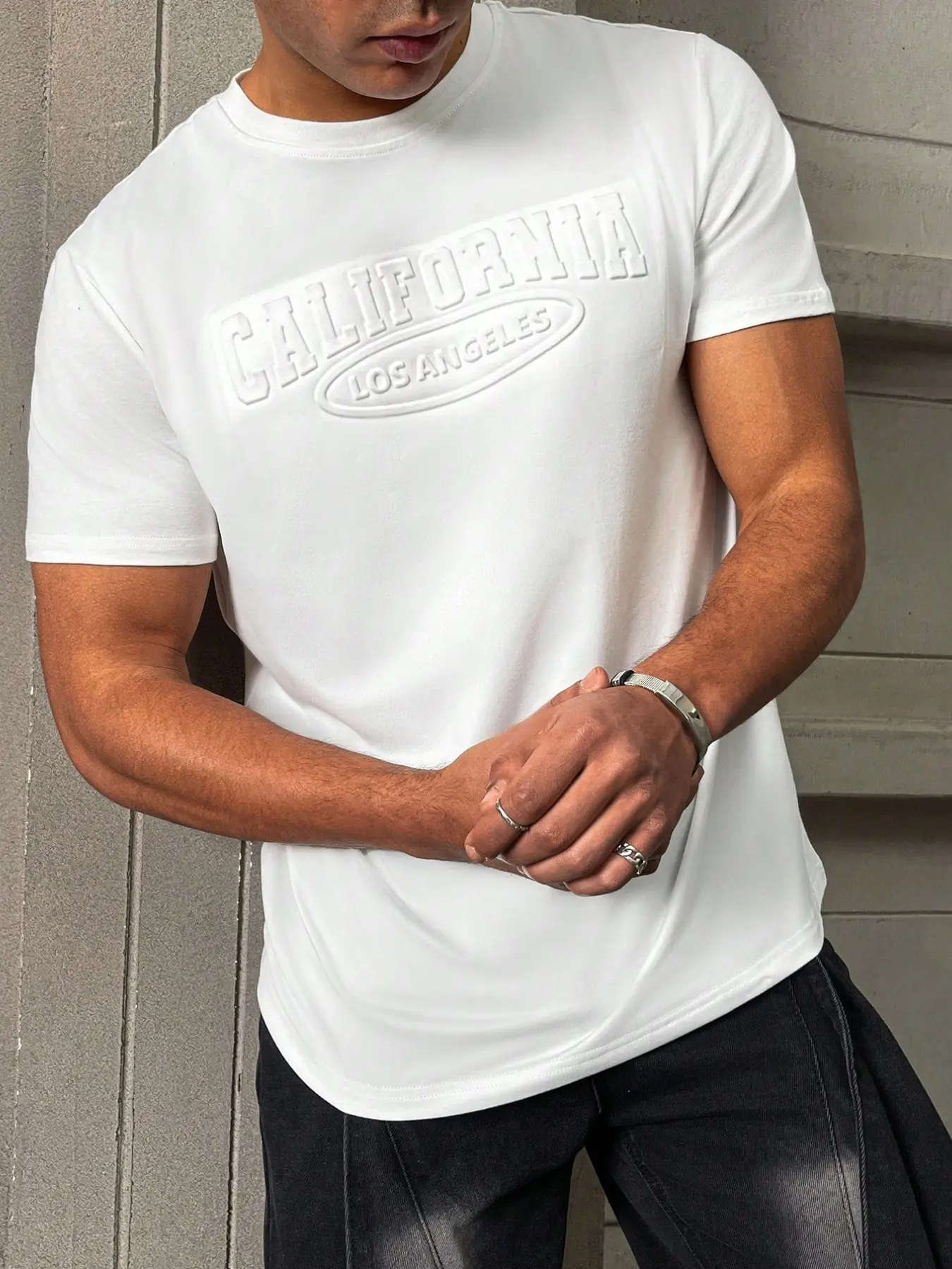 Men's Zigzag Texture T-Shirt, Contrast Binding Round Neck Slim Fit Casual Daily Streetwear Top, Short Sleeve Long Style