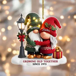 Growing Old Together Acrylic Ornament with Names, Personalized Christmas Decoration for Couples, Cute Gnome Lovers Gift, Custom Anniversary Keepsake for Husband and Wife