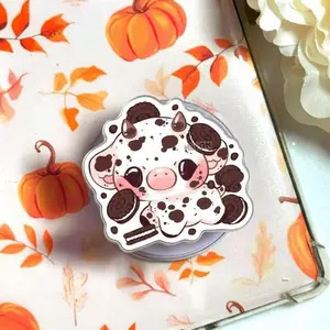 Aesthetic Cute Oreo Highland Cow Magnetic Phone Grip, Retro Black and White Spotted Magsafe Kickstand, Trendy Cookies and Cream Farm Animal Gift For Her