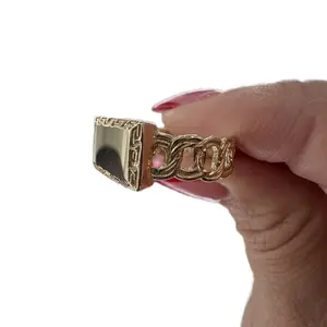14K Gold Anillo with Personalized Plaque - Customized Gold Ring for Personalization