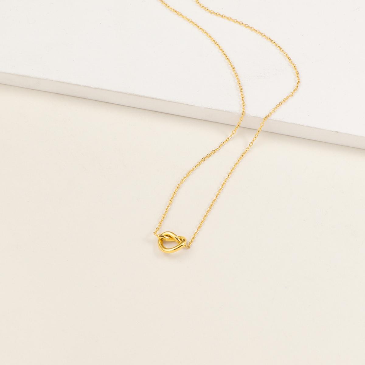 Elegant Love Knot Pendant Necklace for Women, Dainty Minimalist Statement Necklaces, Timeless Everyday Wear Jewelry, Perfect Gift for Her, Versatile Accessory for Party Daily Outfit, Premium Craftsmanship Design