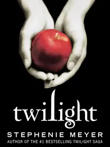 Twilight (The Twilight Saga, 1) by Stephenie Meyer (Author)