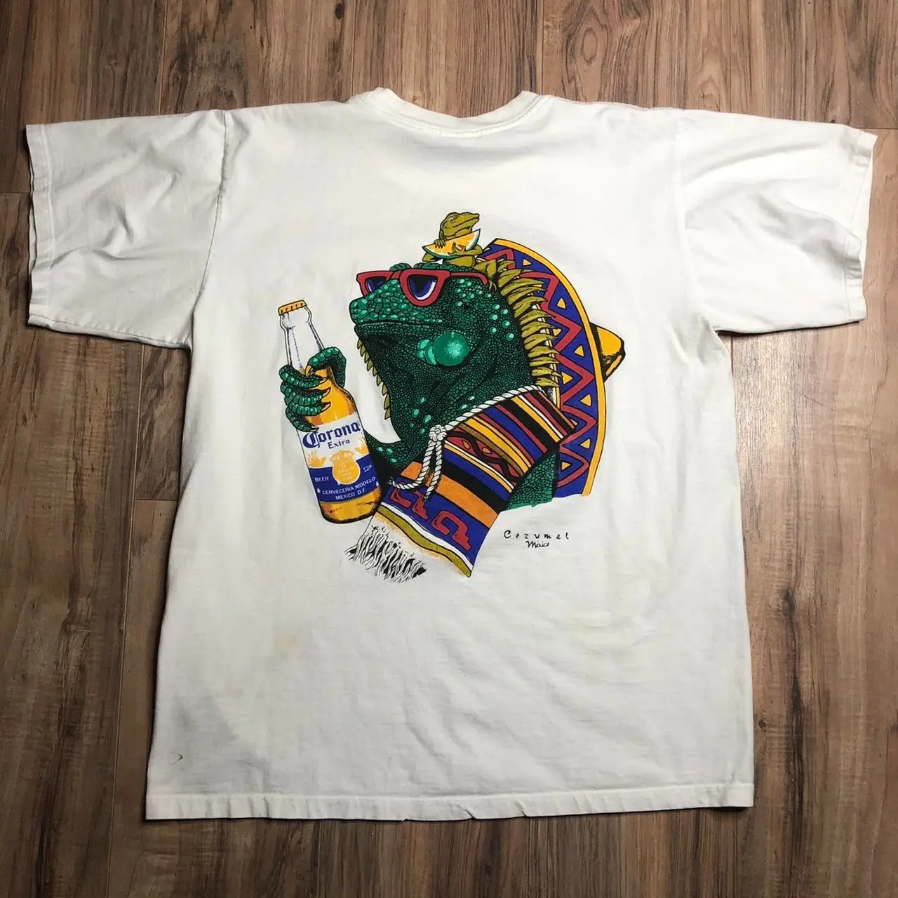 Vintage 90s corona extra iguana Cozumel Mexico Tee - TikTok Shop