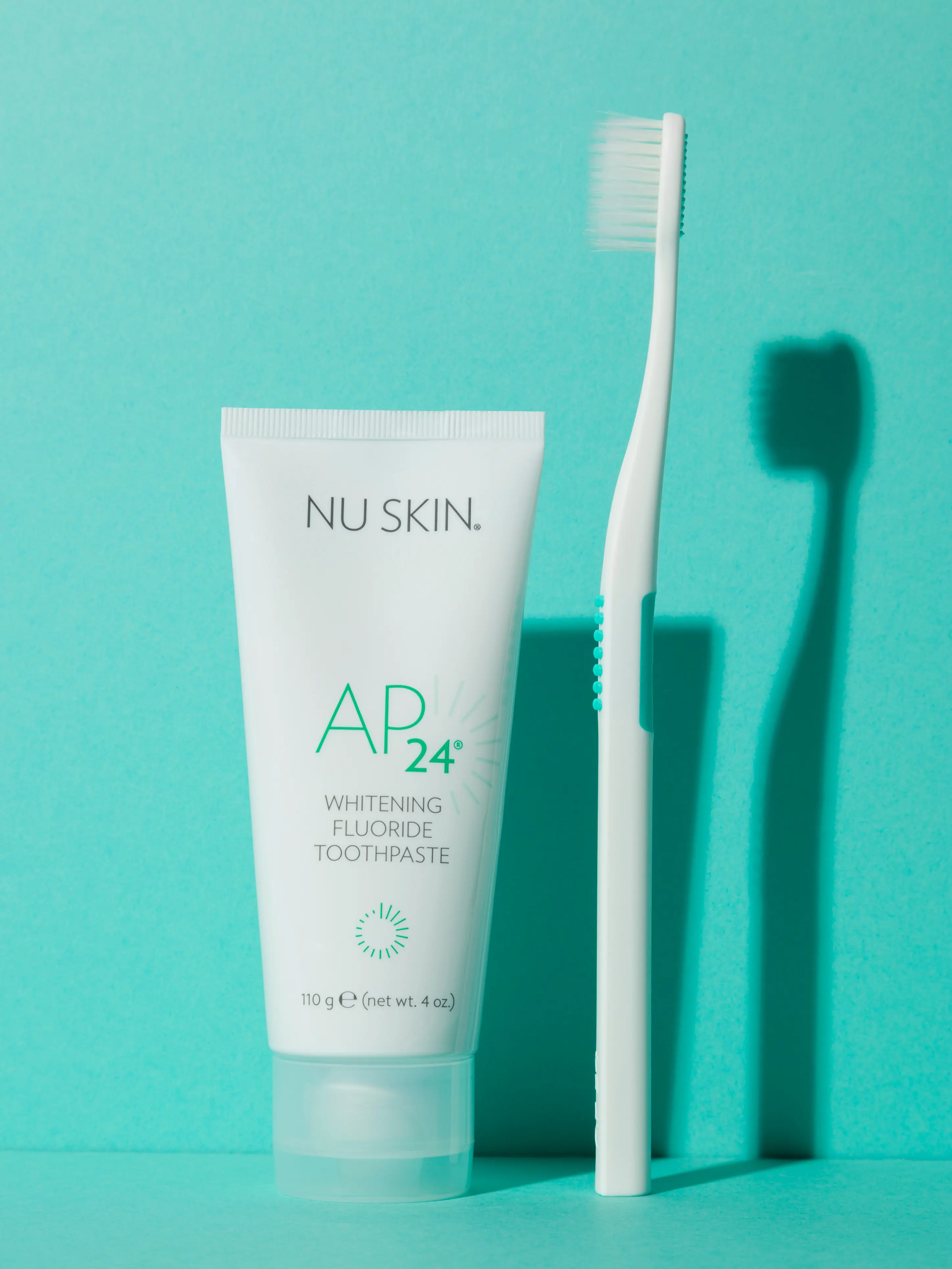 Nuskin AP 24 Whitening Fluoride Toothpaste and Toothbrush Oral Daily Cleansing. Anti Plaque