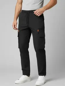 Men's Regular Fit Casual Pants with Zipper Pockets, Casual Slant Pocket, Drawstring Waistband, Windproof Outdoor Long Pants for Hiking Running, Casual Sports Trousers