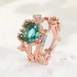 Vintage Green Leaf Square Ring with High-Quality Synthetic Zirconia, Retro Design Interpreting Natural Beauty
