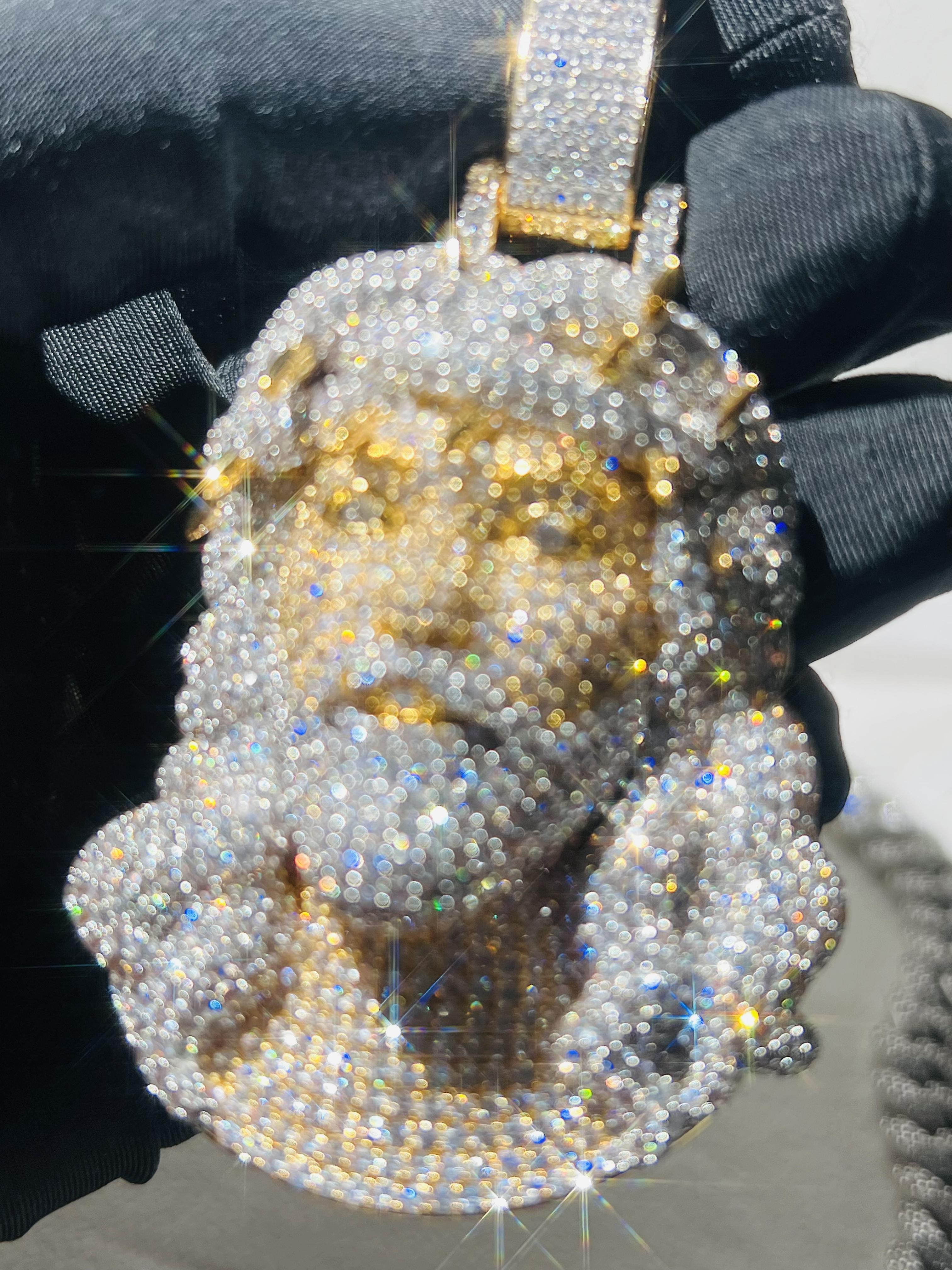 Custom pendant chilled hip-hop Jesus accessory mixed color high-grade glory hip-hop hoarfrost pendant fashionable men's VVS diamond Jesus pendant, gift for friends and family, anniversary gift, birthday giftFree Shipping+7-15 Day Delivery