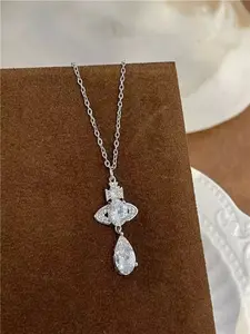 Effortless Elegance: Dainty Silver Teardrop Choker | The Perfect Gift