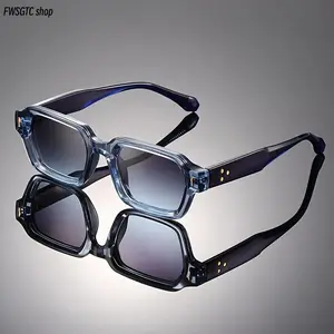 XUH vintage square full frame unisex sunglasses suit both men and women. Made of premium quality material, sturdy and durable. Boasting classic timeless look, highly versatile to match various outfits, ideal stylish decorative eyewear for daily wear.