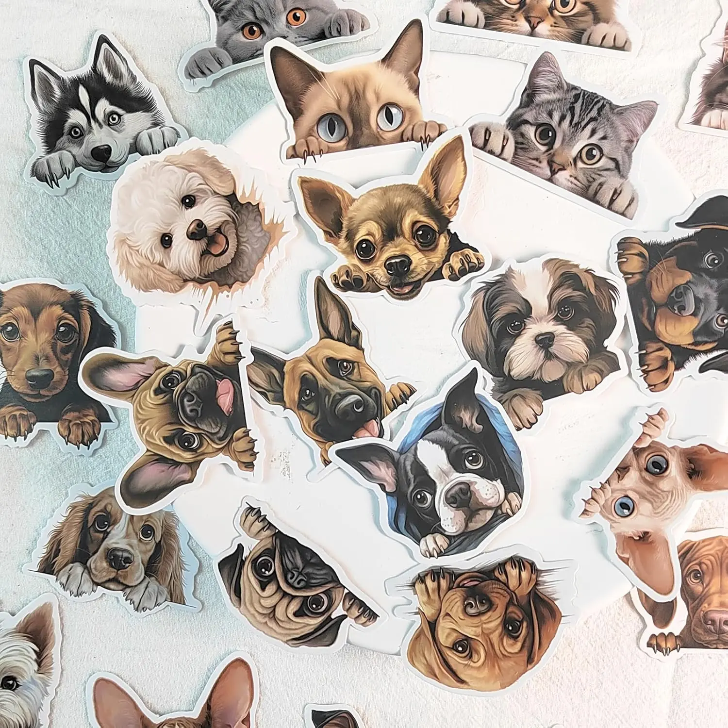 PRSTINCOL 100-Piece Cute Peeking Cats & Dogs Glossy Vinyl Stickers DIY Kits, Christmas Journaling Decorative Decals, Versatile Gift for Friends, for Laptop, Water Bottle, Glossy Vinyl Sticker