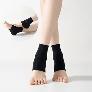 Foot Moisturizing Socks, 2 Pairs Liner Gel Ankle Socks, Heel Care Gel Socks, Heel Spa Socks for Men and Women