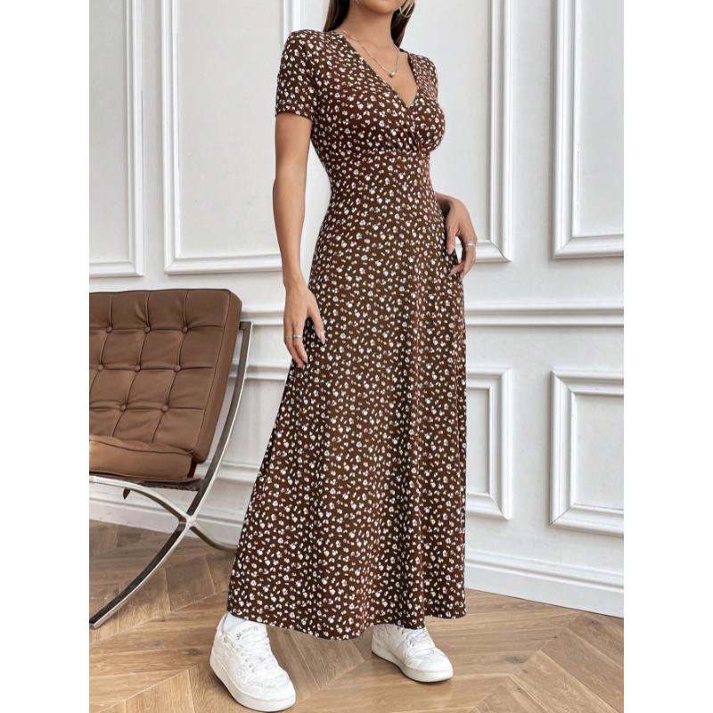 SHEIN MOOSTA Women's Fashionable Ditsy Floral V-Neck Short Sleeve Summer Dress Maxi Women Outfit