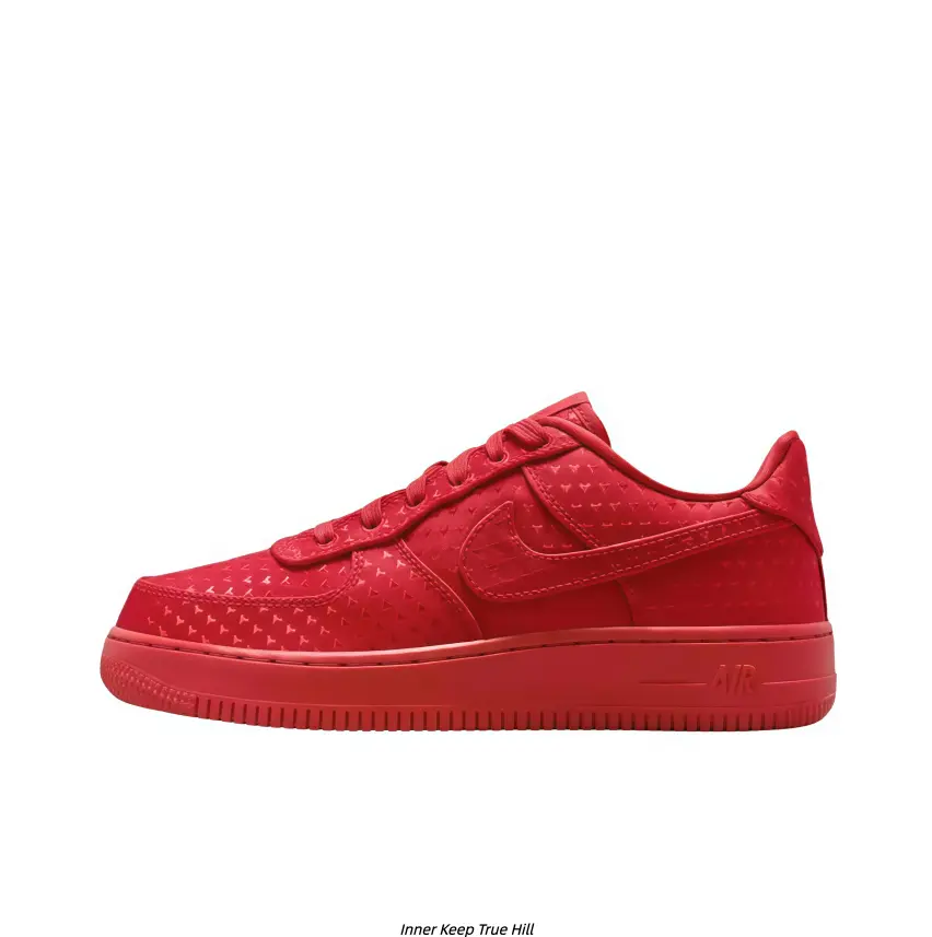 Solid Red Heart Pattern Skate Shoes, All-Red Matching Upper, Laces And Sole, Breathable Heart Cutout Toe Box, Non-Slip Textured Outsole, Eye-Catching Mono Red Casual Sneakers For Streetwear And Holiday Matching