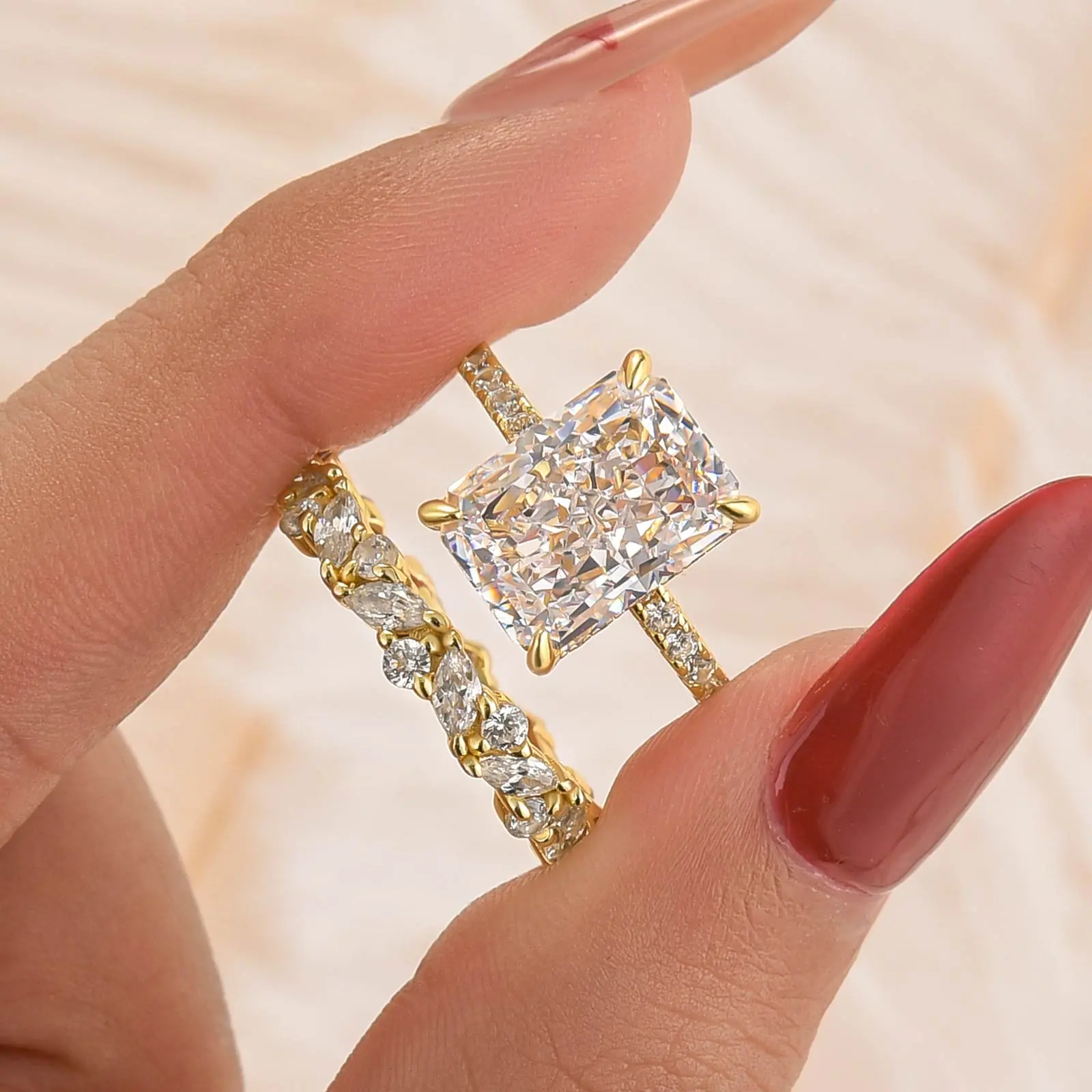 Maxine CZ 4.5ct Radiant Cut 2PC Engagement Ring,5A Cubic Zirconia Women's Ring Jewelry,Promise Ring for Daily,Travel,Proposal,Wedding,Birthday,Anniversary, Engagement Rings, Multi-Occasion Use