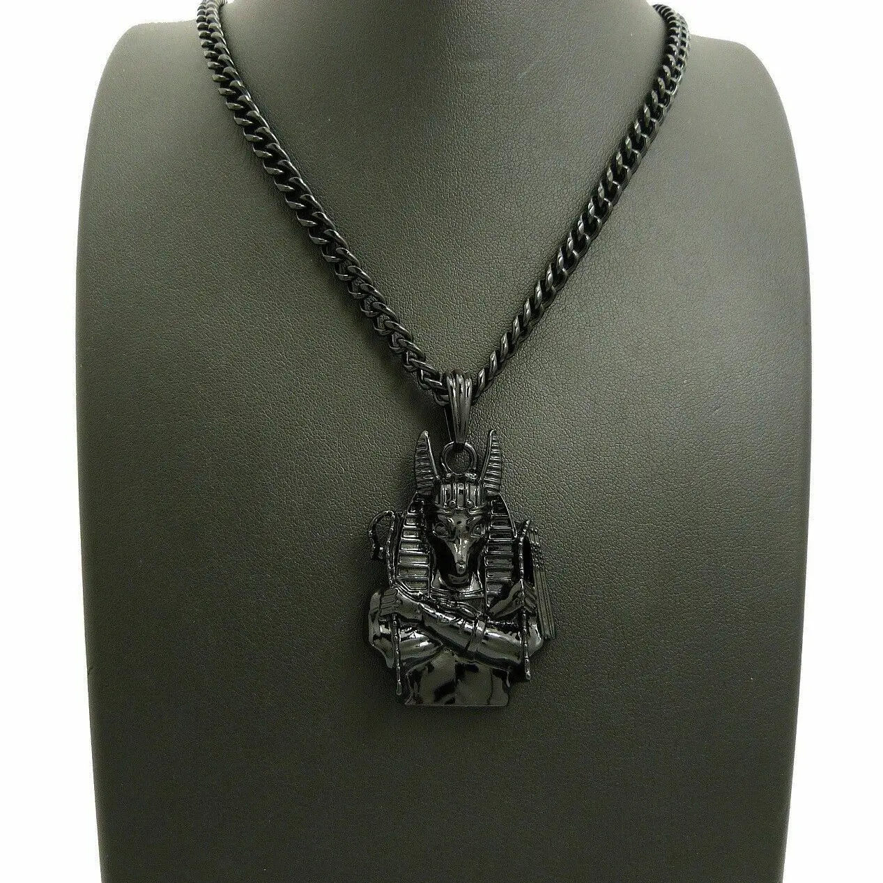 MaxBling81 Unisex High Quality Egyptian God Anubis Detailed Pendant Necklace, 5mm 24-in Cuban Chain Link, Ethnic-Inspired Character Graphic Chain Jewelry, Hip Hop Costume Accessory, Chain Jewelry Necklaces