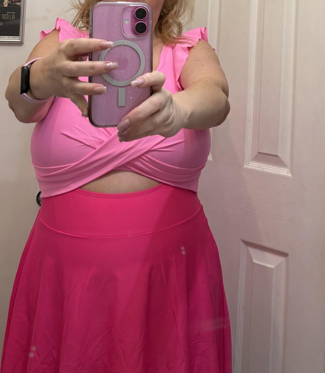 Item: Bright Pink, L