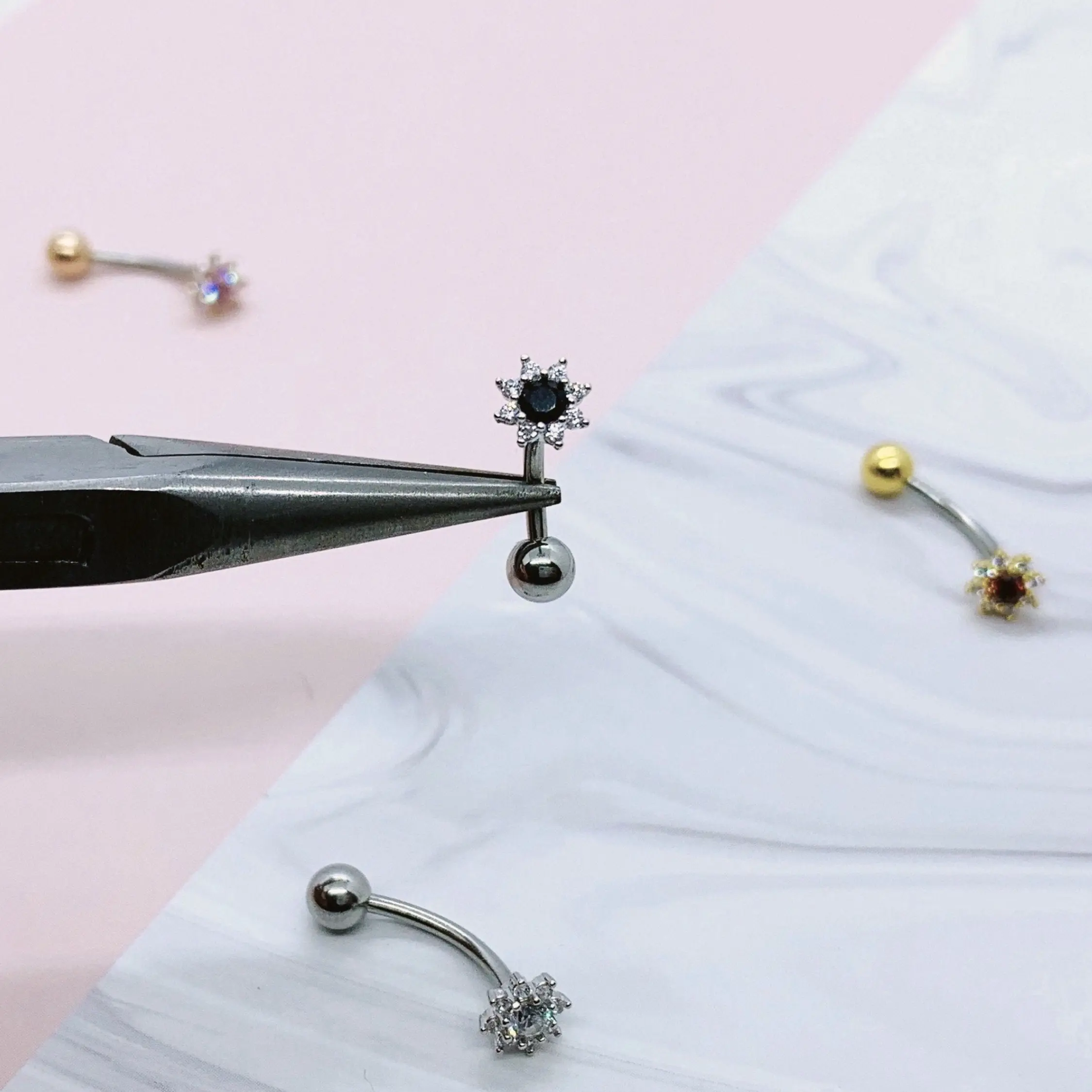 Sunflower Belly Ring • Floating Navel Ring • Dainty Belly Button Ring • Gold Belly Rings • Small Belly Rings • Belly Piercing Small Jewelry