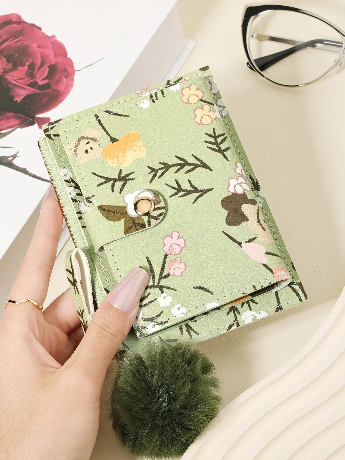 Fashionable and minimalist short double stack wallet, with a Pom pom Charm lightweight portable small credit card holder and notepad, women's multifunctional handbag and coin wallet,
