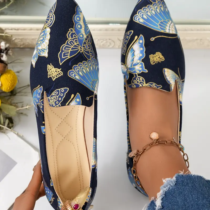 Women's Spring and Autumn Pointed-Toe Low-Heel Flats, Casual Versatile Loafer-Style Shoes with Butterfly Print, Soft-Sole Slip-Ons for Weddings, Casual Dancing, and Daily Wear Footwear