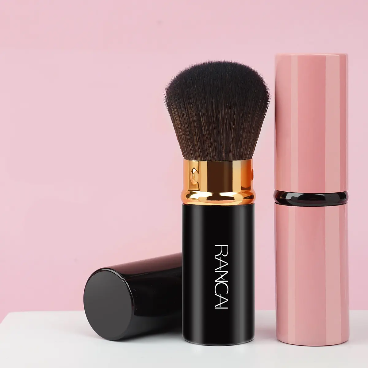 New portable telescopic brush makeup brush Cangzhou blush brush honey brush powder brush multi-functional makeup tool