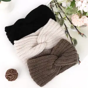 3Pcs Ear Warmer Winter Headbands for Women, Thermal-Lined Fleece Knit Winter Headbands Thick & Wide Cold Weather Headbands for Women Cozy Fleece-Lined Winter Crochet Head Bands