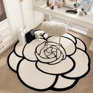 Modern Luxury Flower-Shaped Living Room Carpet, Soft Non-Slip Washable for Bedroom & Office, Stylish Home Decor for Any Indoor Space, Floral Pattern Rug