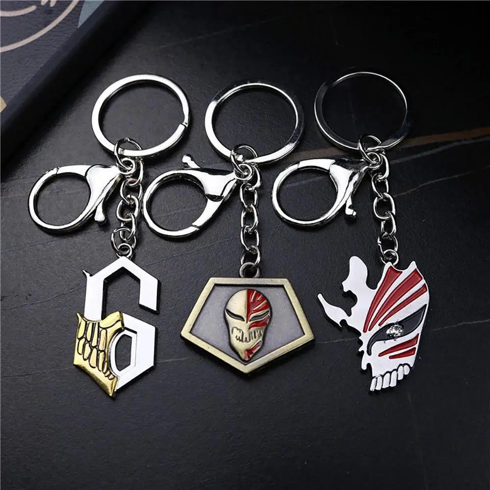 Bleach Kurosaki Ichigo Mask Metal Retro Keychain, Anime Jewelry Charm Accessory Pendant, Gift for Men and Women