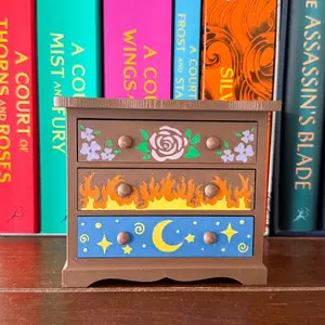 ACOTAR book shelf decor,  Feyre’s dresser Bookshelf Accessory