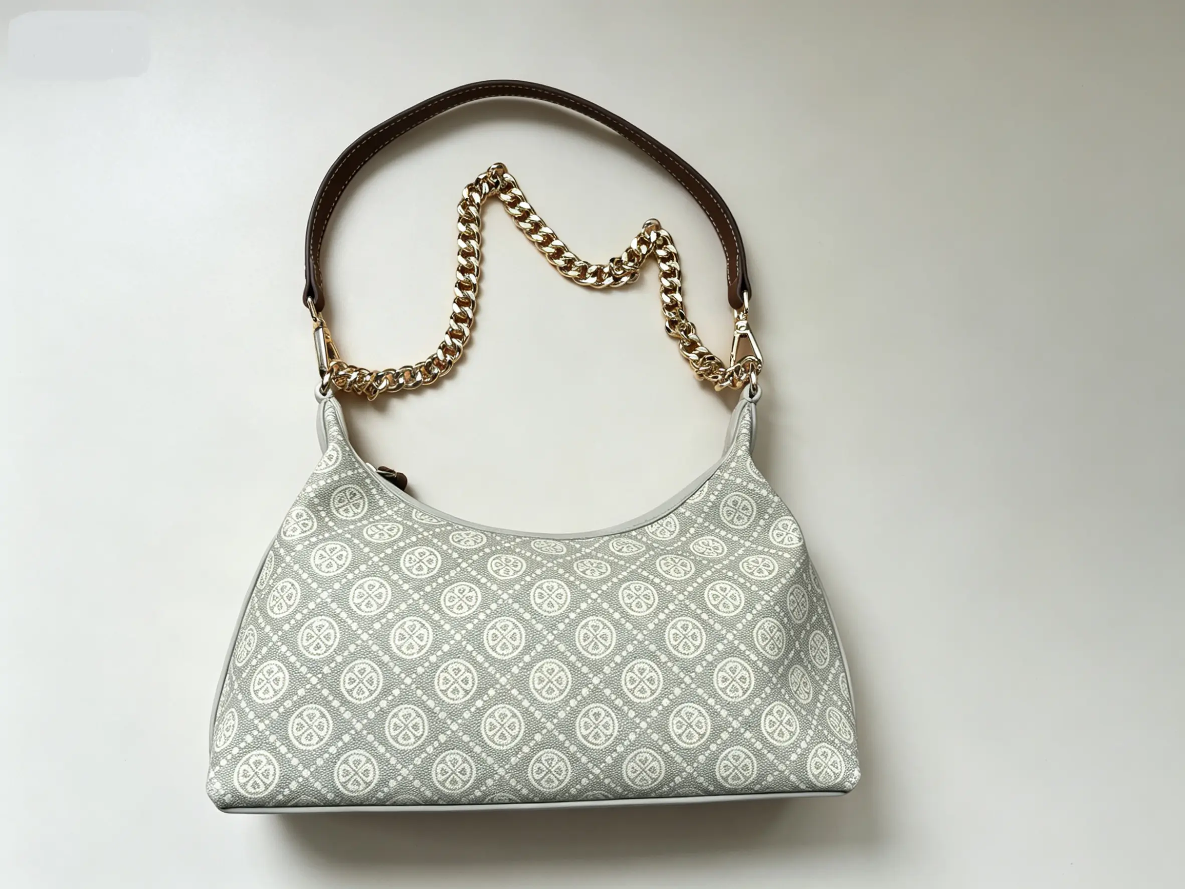 Women's shoulder bag, handbag, crescent bag, elegant, refined Casual Fashion Bag