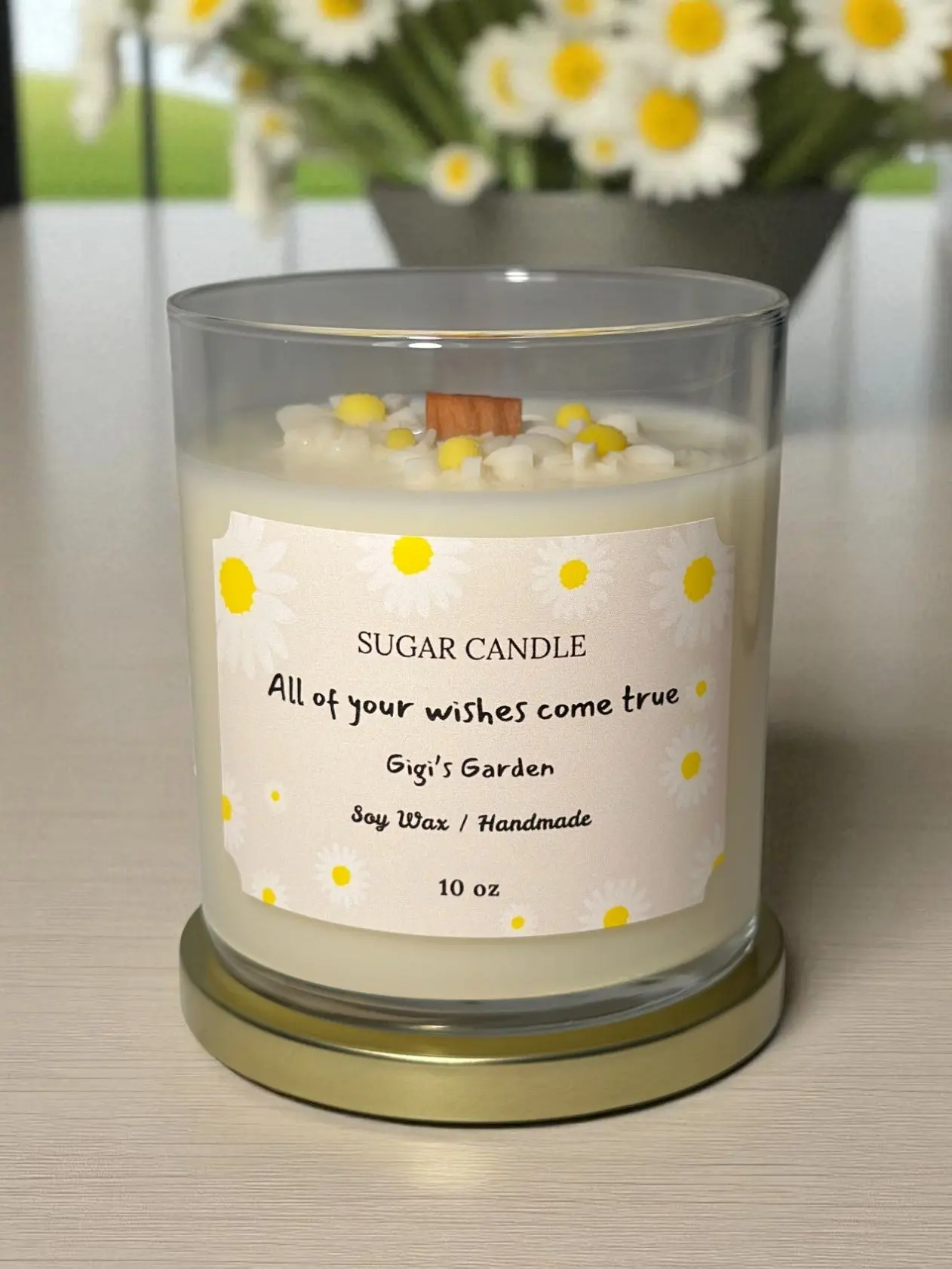 Daisy Flower Candle – floral scented candle & gift for any occasion