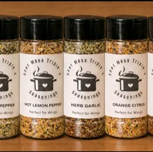 Triple S Wing Boss Pack. (4 Flavors) 4 oz bottle of Seasonings especially for WINGS.