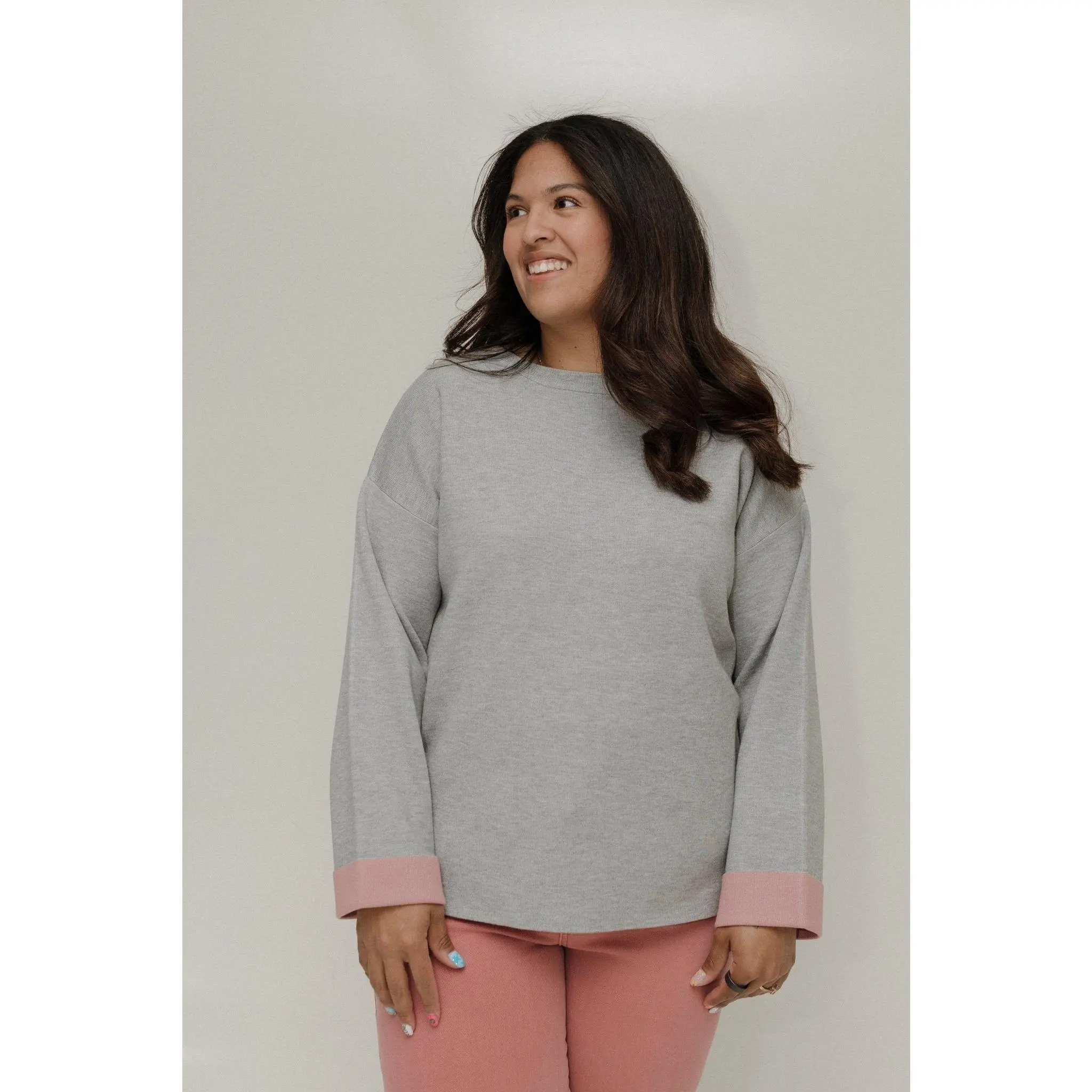Chic Melange Grey Sweater in a Relaxed Fit - Soft Viscose Blend with a Crew Neck, Side Slits, and Rose Cuff Detail Style, Knitwear, Classic Crew, Light, Polyester, Fabric, Long Sleeve, Basic, Casual, Tops, Round Neck, Women, Inclusive Sizes, Love