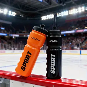 1pc 800ML BPA-Free Leak-Proof Squeeze Water Bottle, Ergonomic Handle, Anti-Spill Lid, Heavy-Duty Sports Bottle for Cycling, Hockey, Football