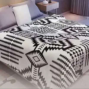 DARLENE Aztec. king size Blanket soft and confy