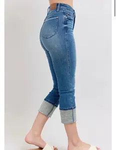 In Control Judy Blue Capri With Tummy Control Panel and pocket shield