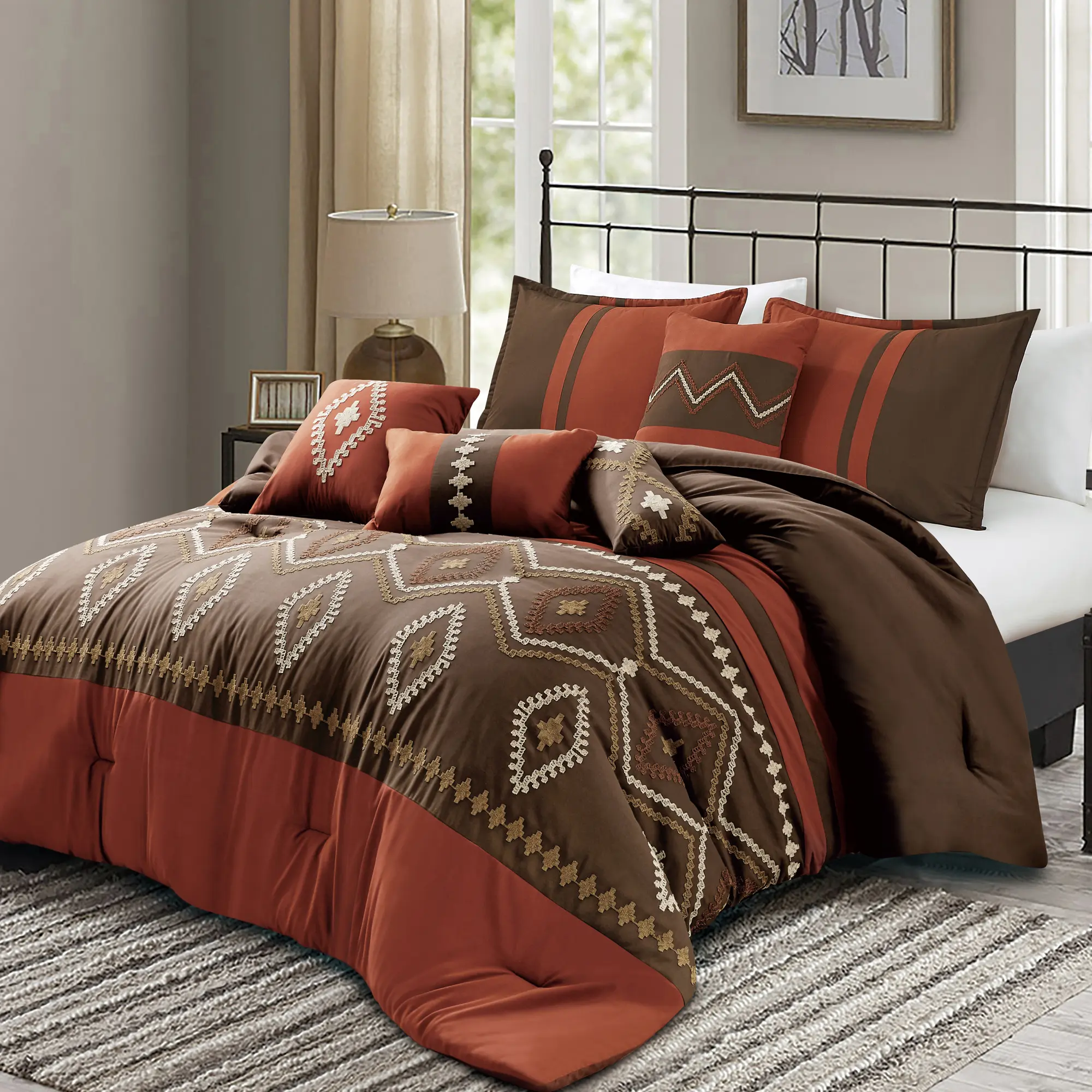 Luxury 7-Piece Comforter Set with exquisite Embroidery Patterns, Soft Microfiber, Breathable, Easy Care , Suitable for Queen & King/Cal-King Sizes