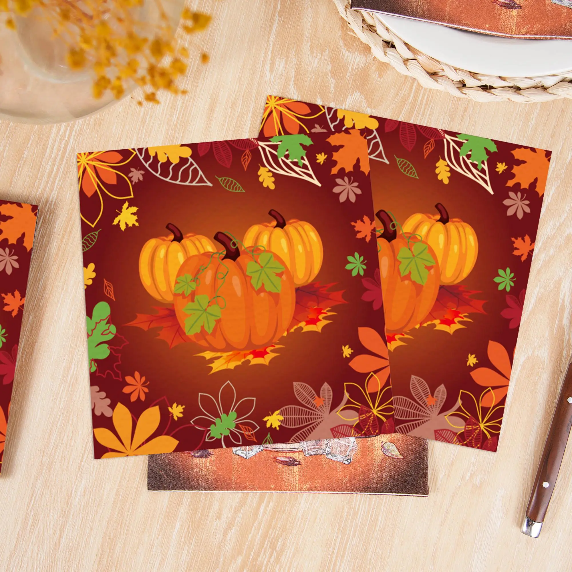 20 sheets, 30×30 cm square disposable sexy napkins with maple leaf and pumpkin patterns, autumn-themed decorative napkins for family fall gatherings and parties