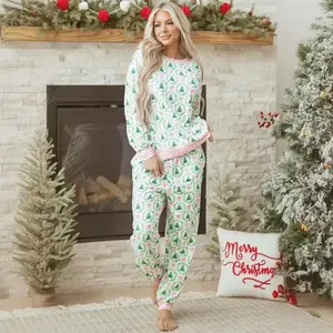 Women’s Green Bow Christmas Tree Print Contrast Striped Banding Comfort 2pcs Lounge SetGift