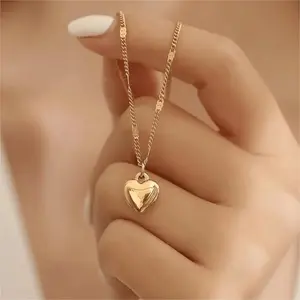 18K Gold-Plated Heart Pendant Necklace with Adjustable Chain – Elegant Fashion Jewelry Gift for Girls, Alloy & CCB Material, Perfect for Casual Outfits or Special Occasions, Fashion Accessory | Stylish Jewelry | Gold-Plated Finish, Long Necklace