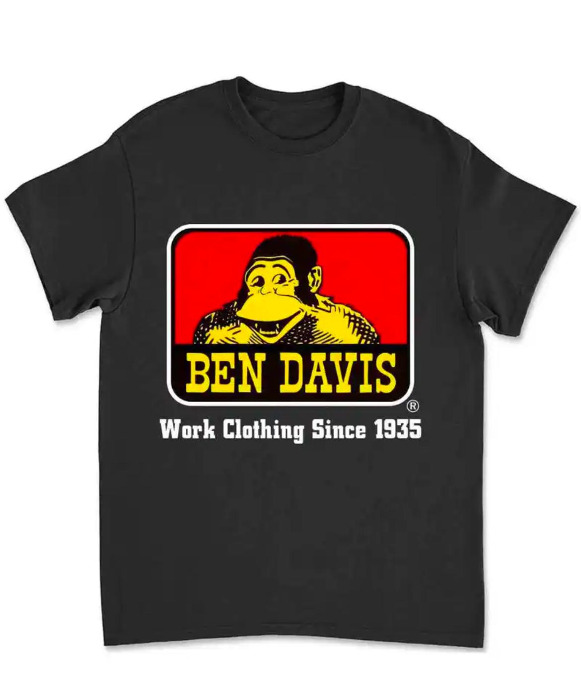 BEN DAVIS Iconic Gorilla Print Design T-Shirt – Men'S Casual Crew Neck T-Shirt, Short Sleeves, Summer Knit Fabric, Slight Stretch, Blending The Classic Brand Logo with Street Art Vibes to Highlight Individuality And a Trendy Style. valentine sweatshirt