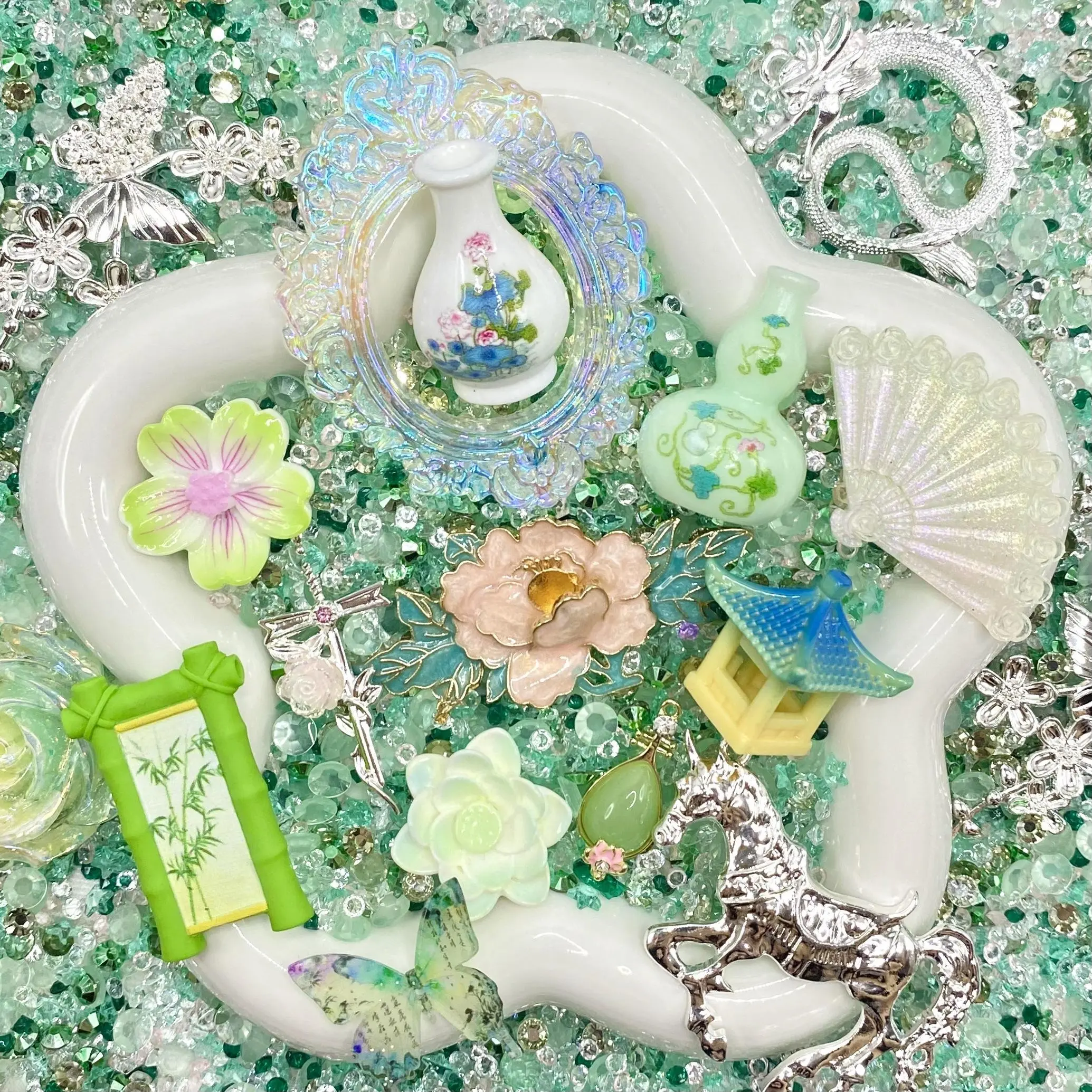 Green Valley - Junk Live Mix- Junk Mix Rhinestone Alloy, ABS & Acrylic Charms – Sparkly Decorative Pieces for DIY Phone Cases, Decoden Cream & Resin Crafts
