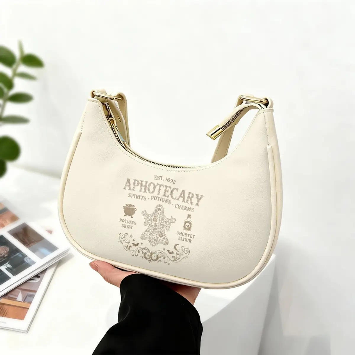 Women Vintage Crescent Hobo Shoulder Bag, Gothic Ghost Apothecary Halloween Printed Underarm Purse, Adjustable Strap Handbag for Halloween Party, Daily Shopping, Brunch, Travel, Spooky Season Gift