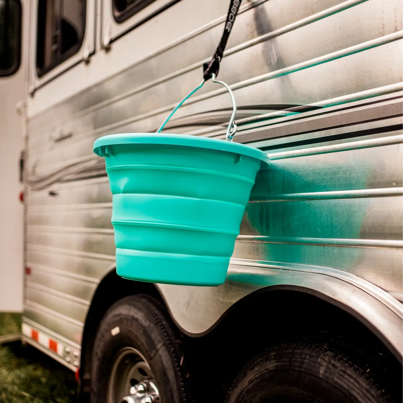 BOSS Bucket