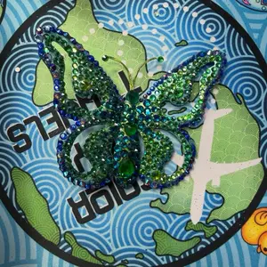 Small butterfly with Rhinestones