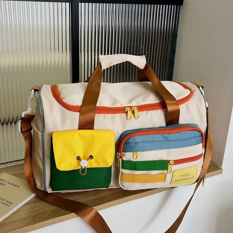 Stylish Color-Block Sports & Fitness Crossbody Bag – Large-Capacity Travel Duffel / Carry-On – Ideal for Short Trips and Outings